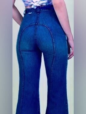 Vintage Dittos “Saddle Back ” High Rise Jeans! Barely Worn!